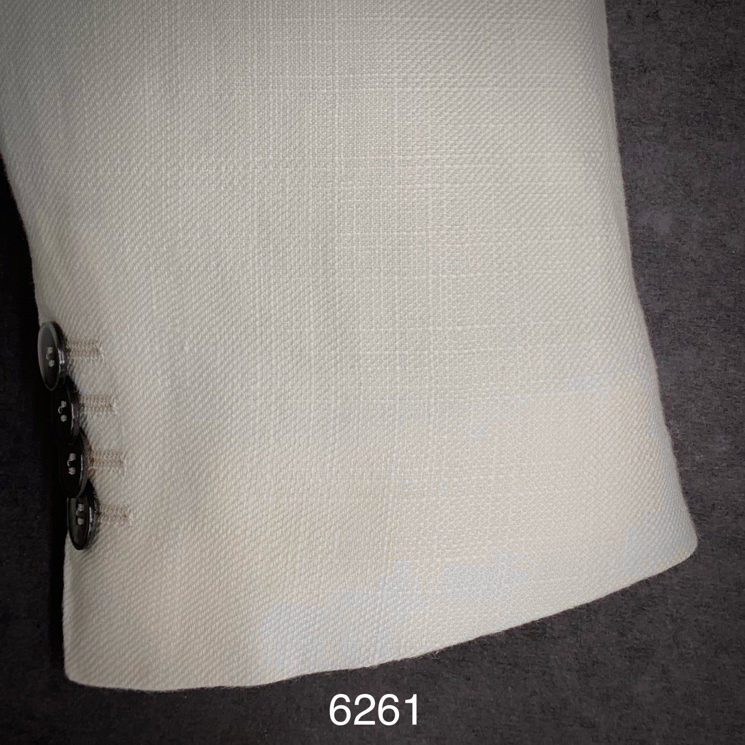 White | Contemporary | Silk\ Linen\ Wool | 6261