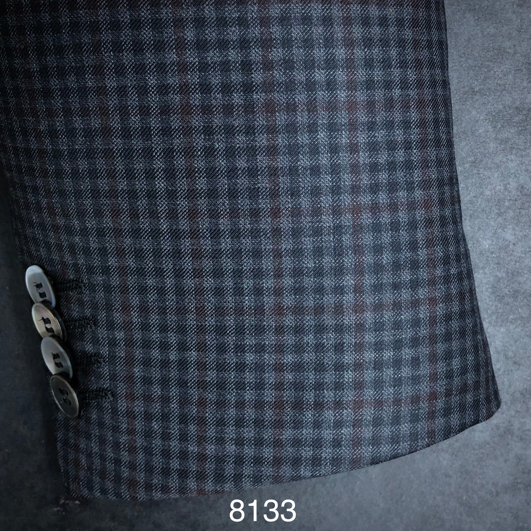 Burgundy Accent | Contemp | All Wool | 8133