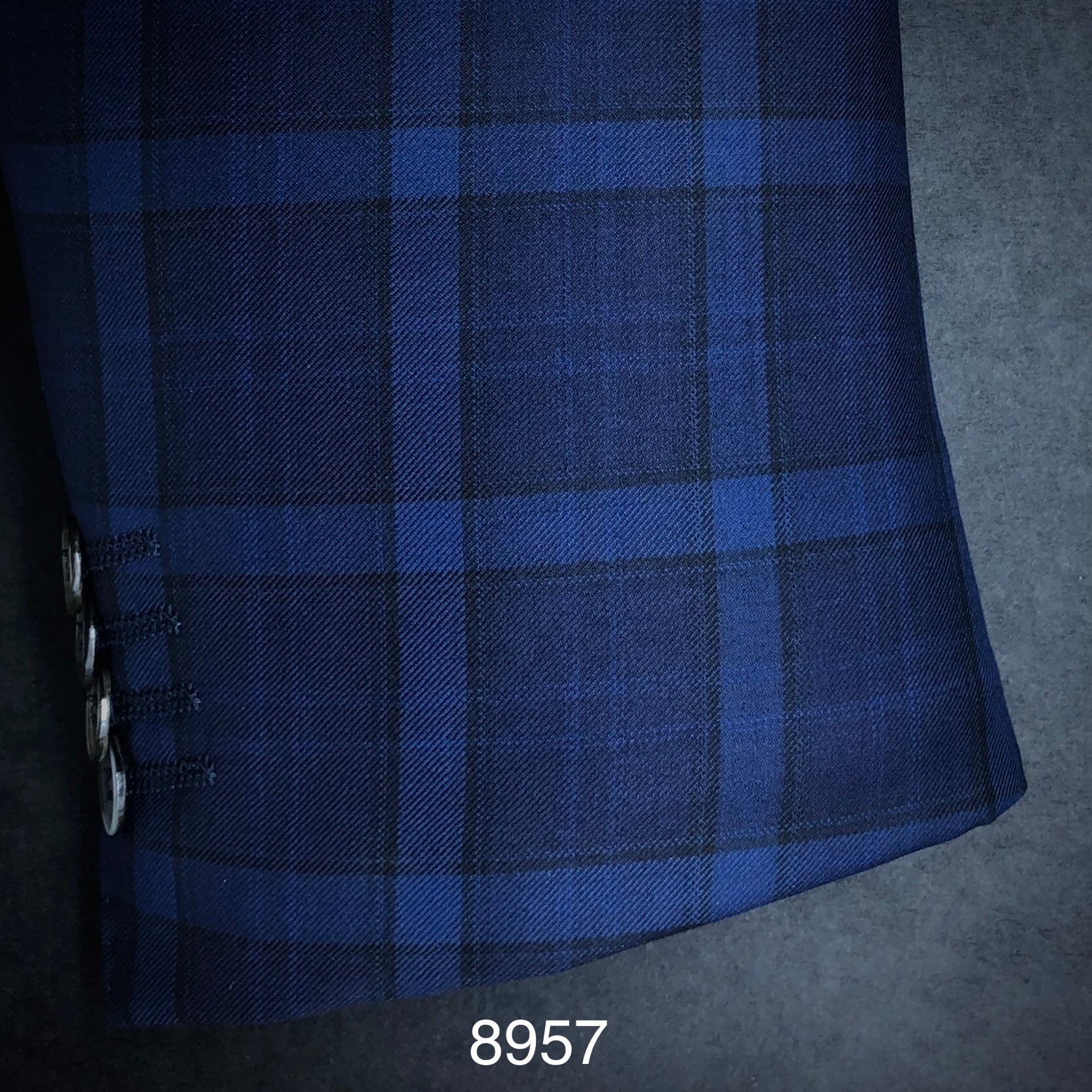 Navy Plaid w/ Cobalt | Contemp | Wool | 8957