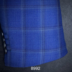 Contemporary | All Wool | 8992